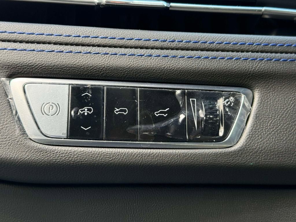 New 2025 Cadillac Escalade IQ Luxury 1 AWD/4WD image 20