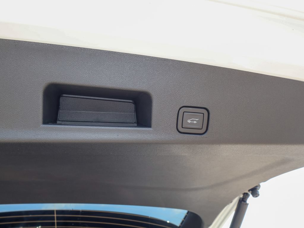 New 2027 GMC Acadia Elevation w/ Black Edition FWD image 6