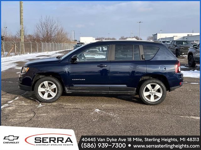Used 2017 Jeep Compass Sport w/ Power Value Group image 2