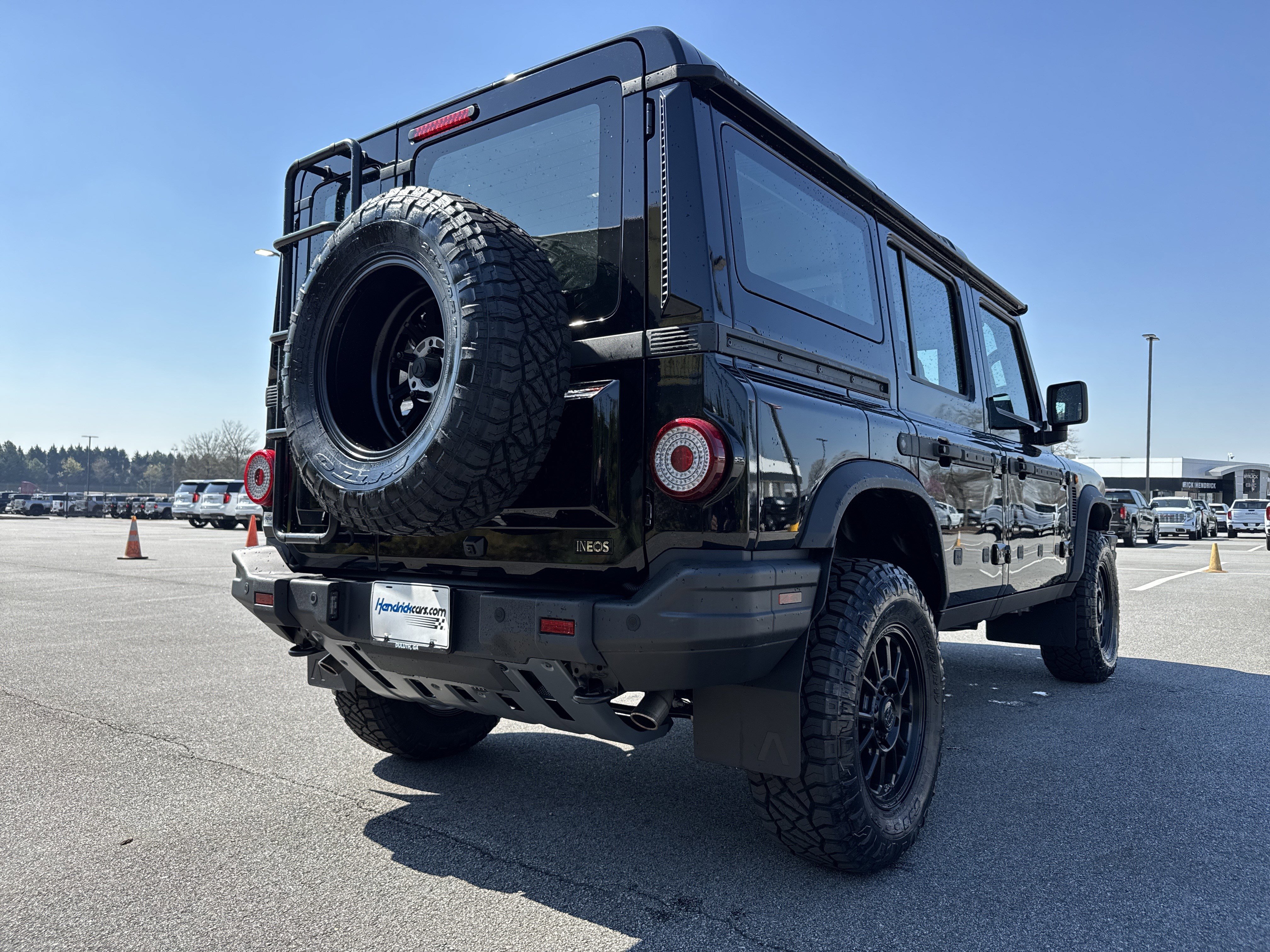 Used 2024 INEOS Grenadier Fieldmaster Edition image 8