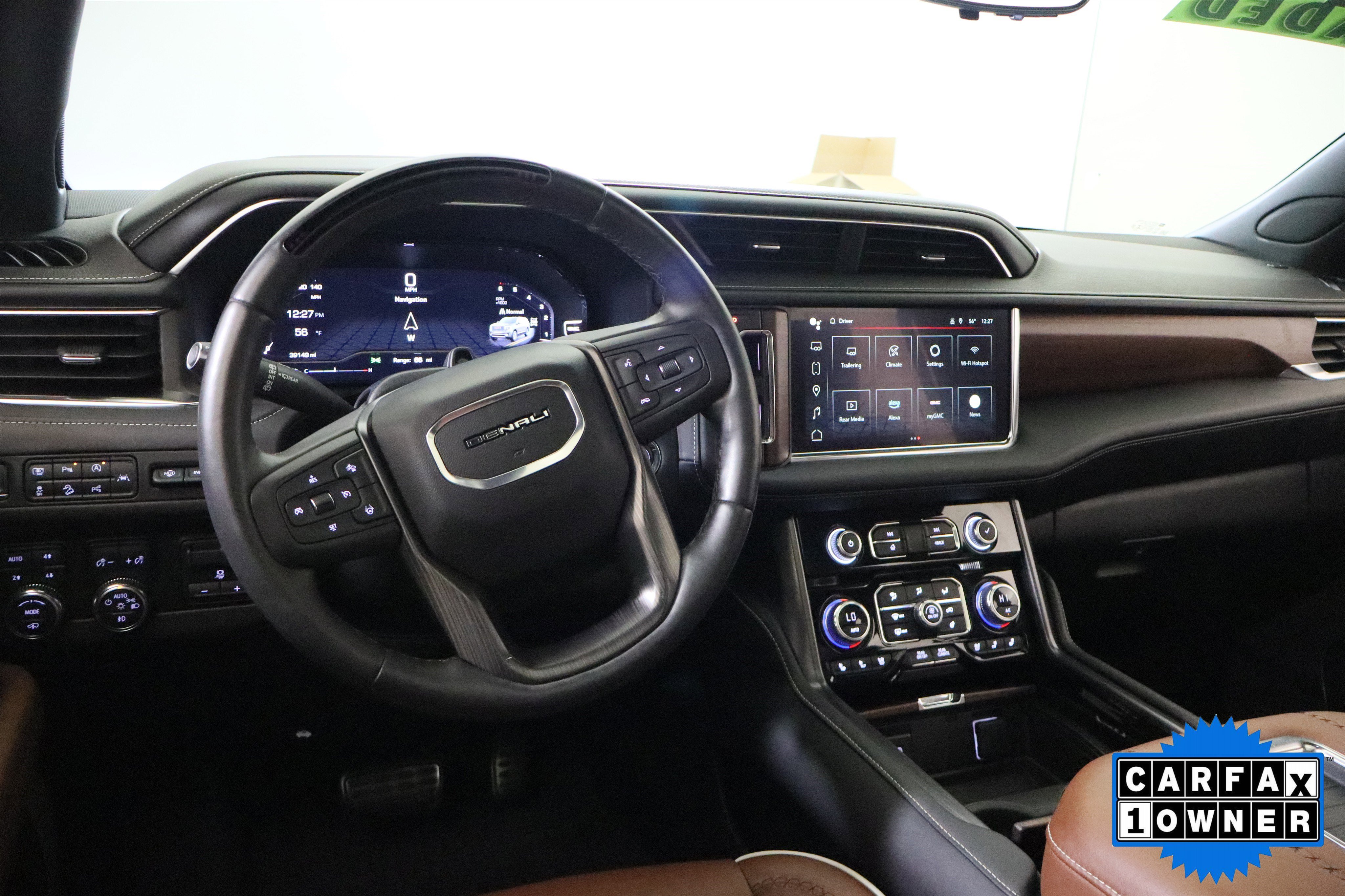 Used 2023 GMC Yukon XL Denali Ultimate AWD/4WD image 15