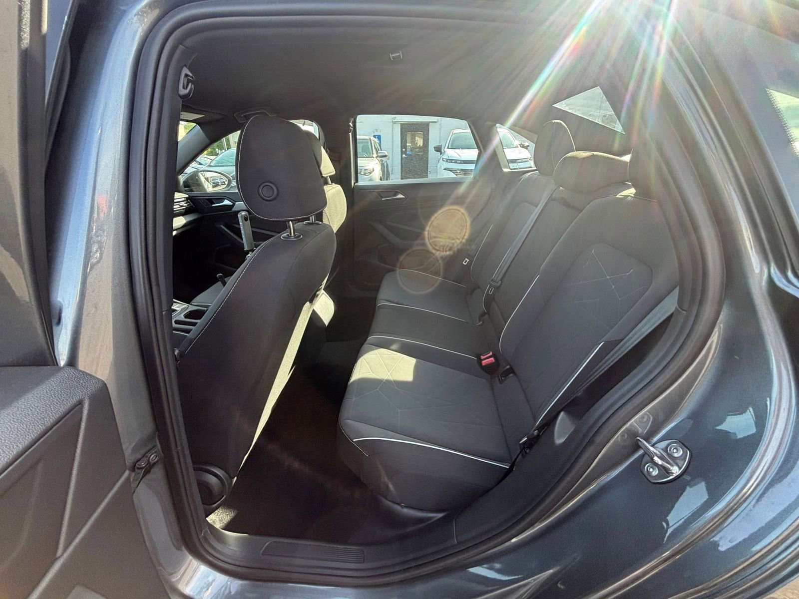 Used 2025 Volkswagen Jetta Sport image 25