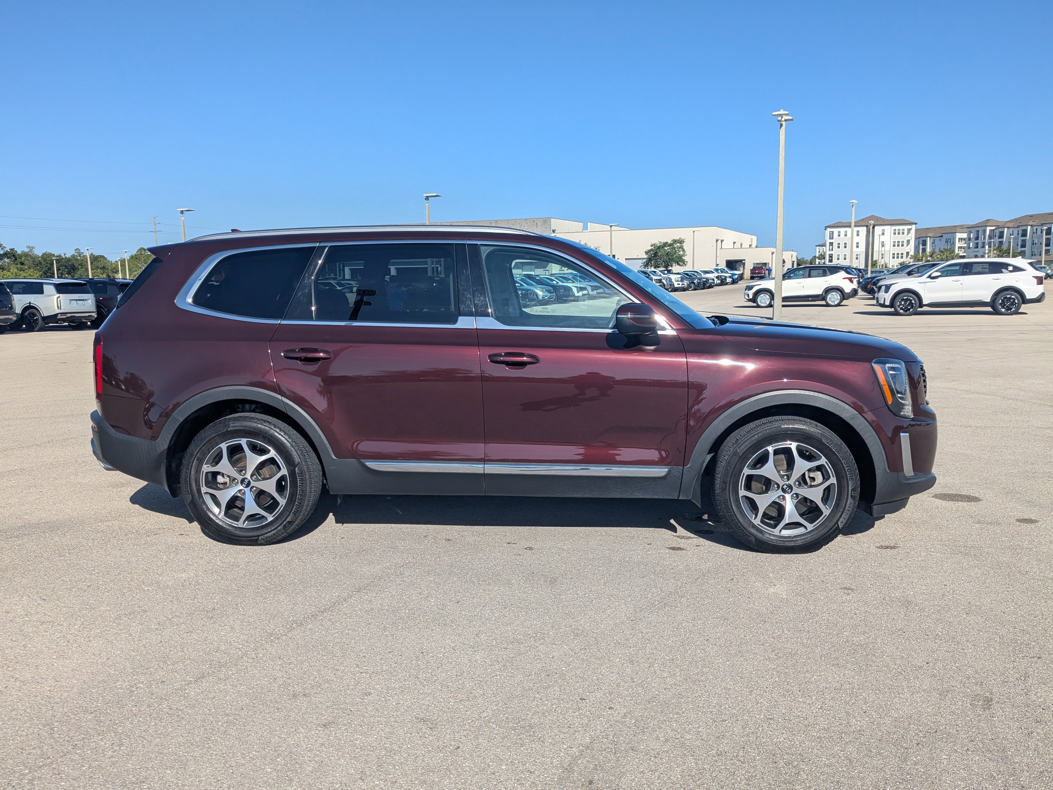 Certified 2021 Kia Telluride EX FWD image 4