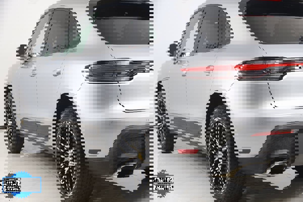 Used 2022 Porsche Macan image 25