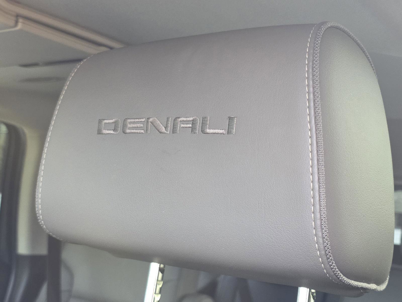 Used 2018 GMC Yukon Denali w/ Denali Ultimate Package image 47