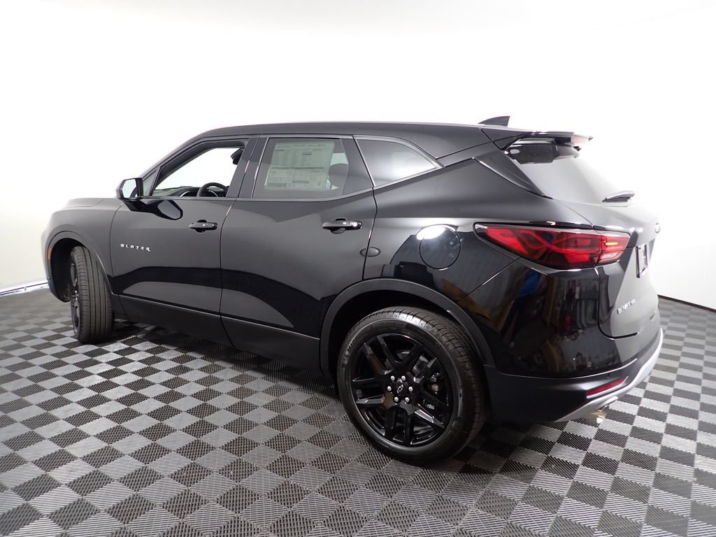 New 2026 Chevrolet Blazer LT w/ LPO, Floor Liner Package AWD/4WD image 12