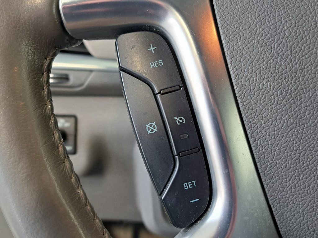 Used 2016 Chevrolet Traverse LT image 12