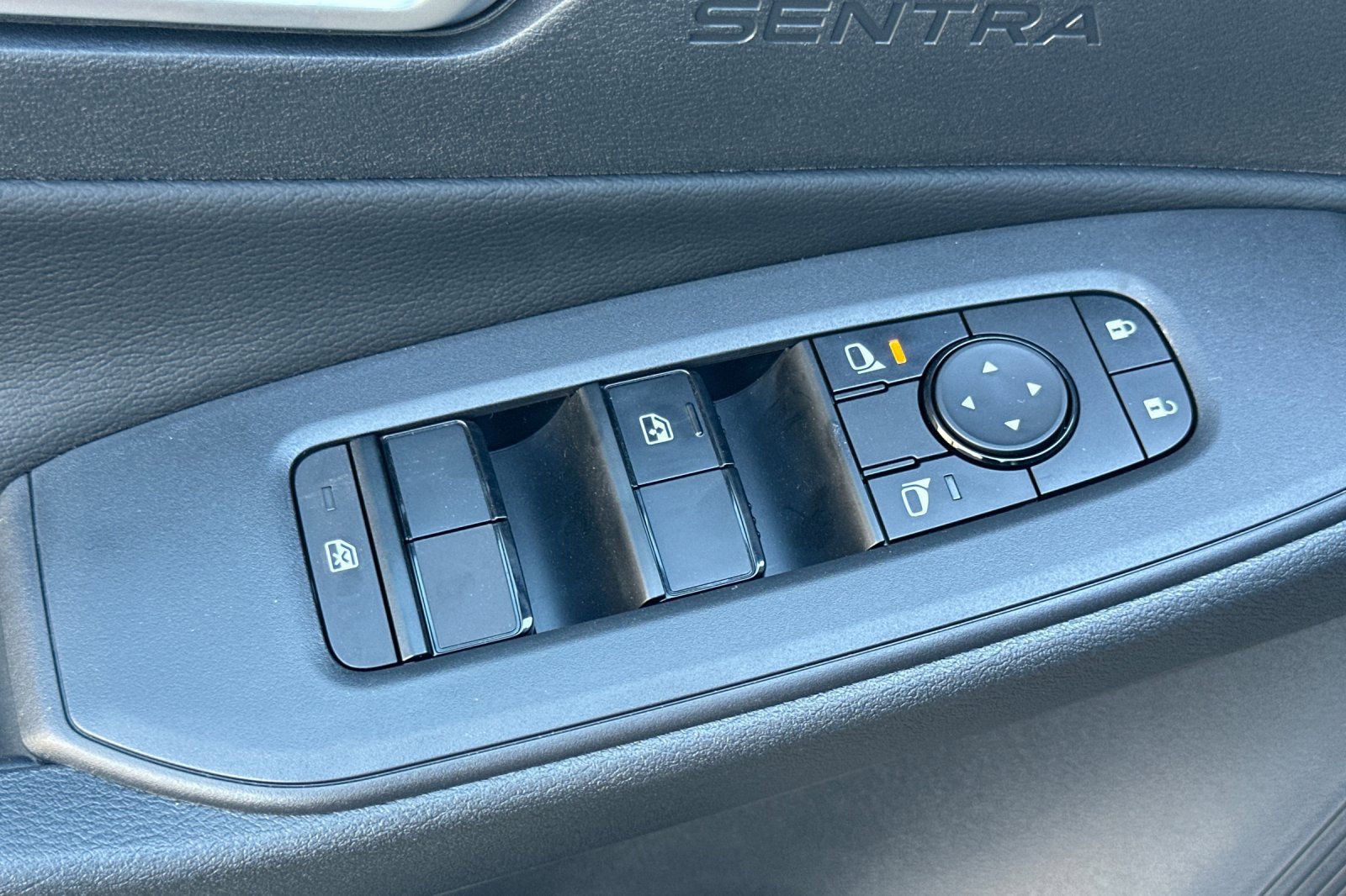 New 2027 Nissan Sentra SV FWD image 13