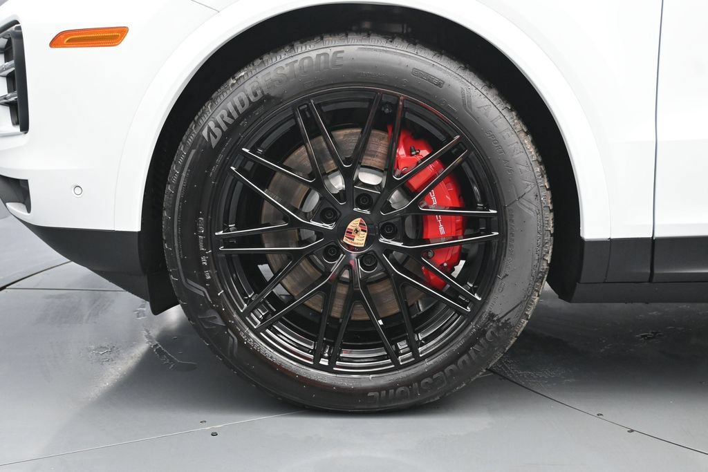 New 2026 Porsche Cayenne S AWD/4WD image 7