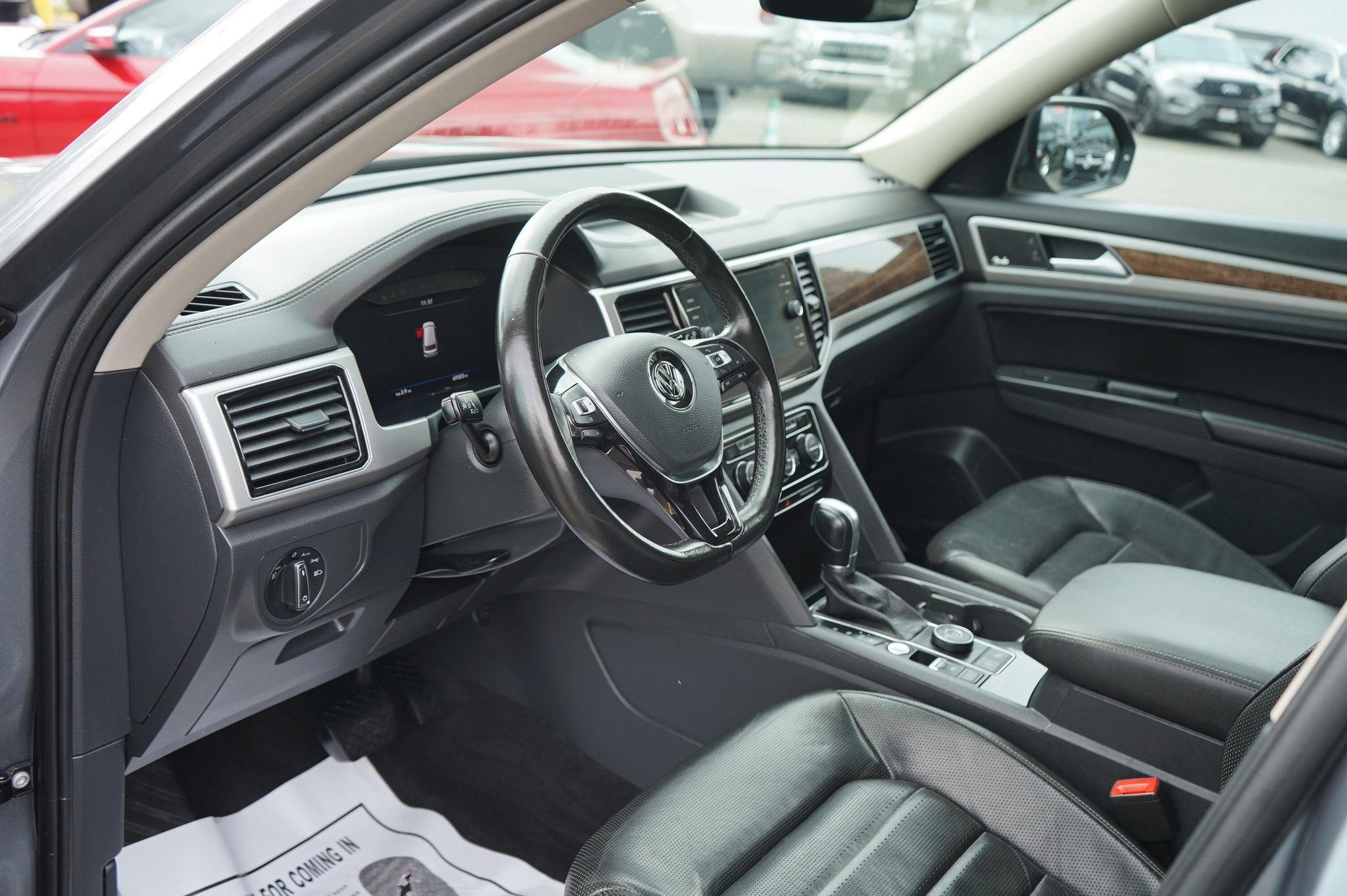 Used 2018 Volkswagen Atlas SEL Premium AWD/4WD image 15