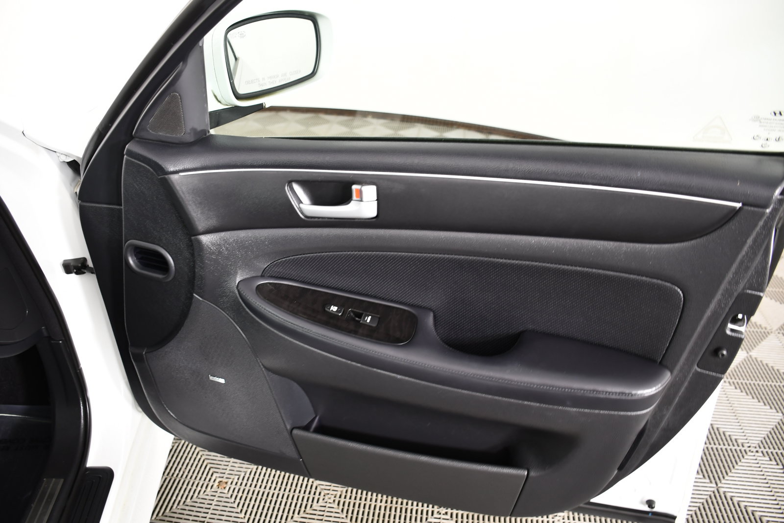 Used 2013 Hyundai Genesis 5.0 R-Spec RWD image 41