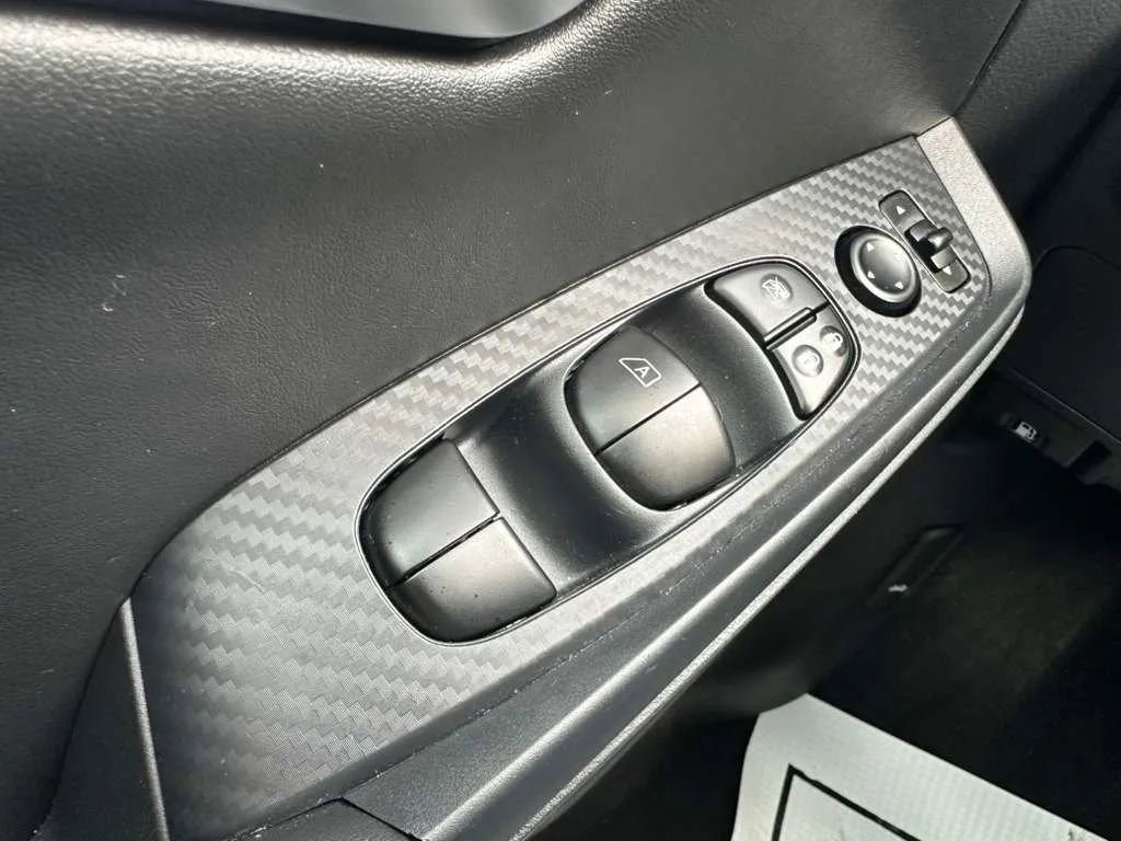 Used 2023 Nissan Sentra SV w/ All-Weather Package image 23