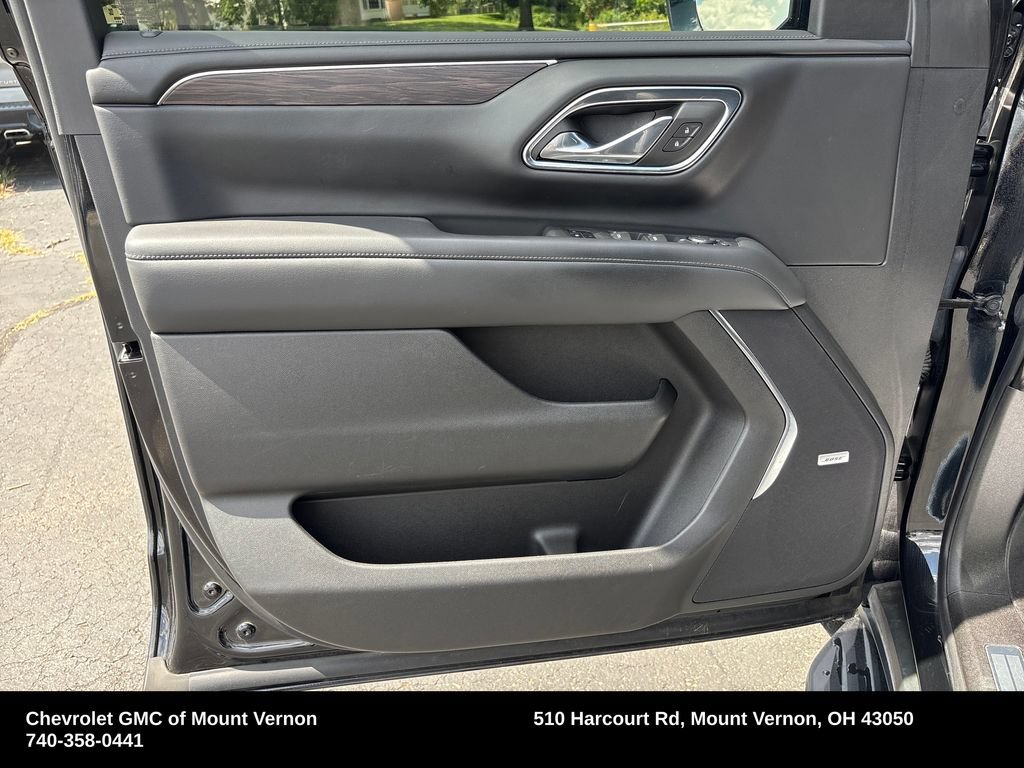 Used 2023 Chevrolet Tahoe LT AWD/4WD image 13