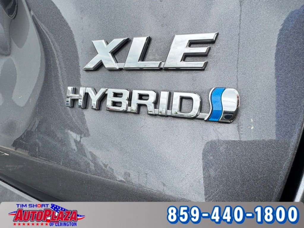 Used 2024 Toyota RAV4 XLE w/ Convenience Package AWD/4WD image 17