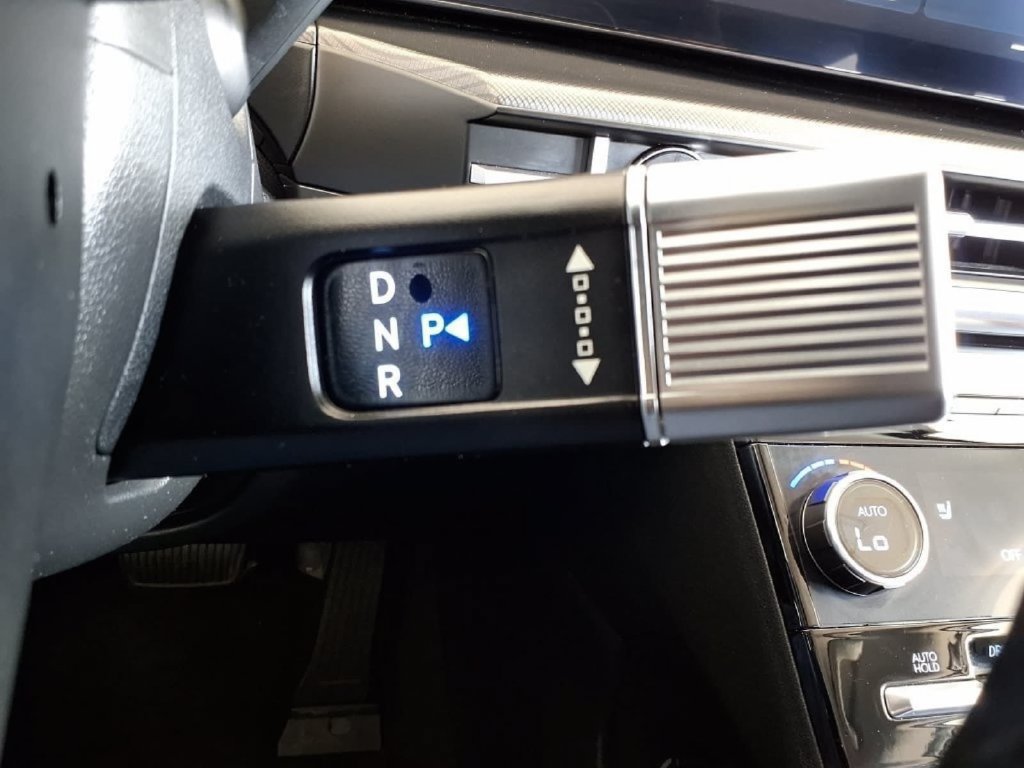 Used 2026 Hyundai Santa Fe SEL FWD image 31