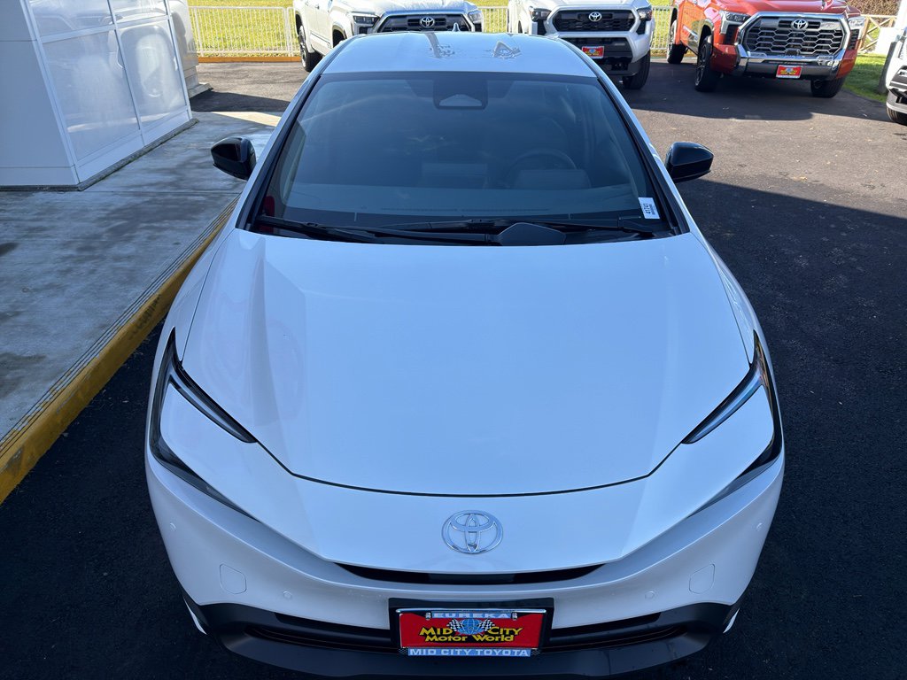 New 2026 Toyota Prius LE image 5