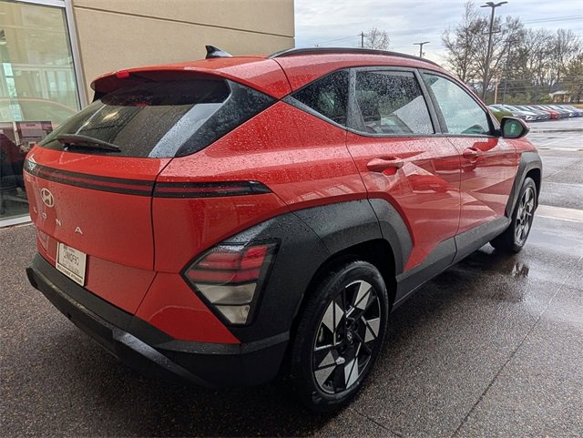 Certified 2024 Hyundai Kona SEL w/ Convenience Package image 7