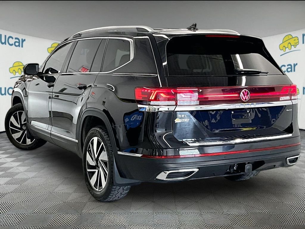 Used 2024 Volkswagen Atlas SEL AWD/4WD image 4