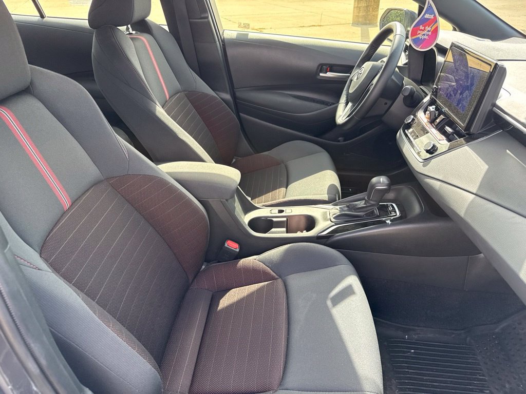 Used 2026 Toyota Corolla SE FWD image 18