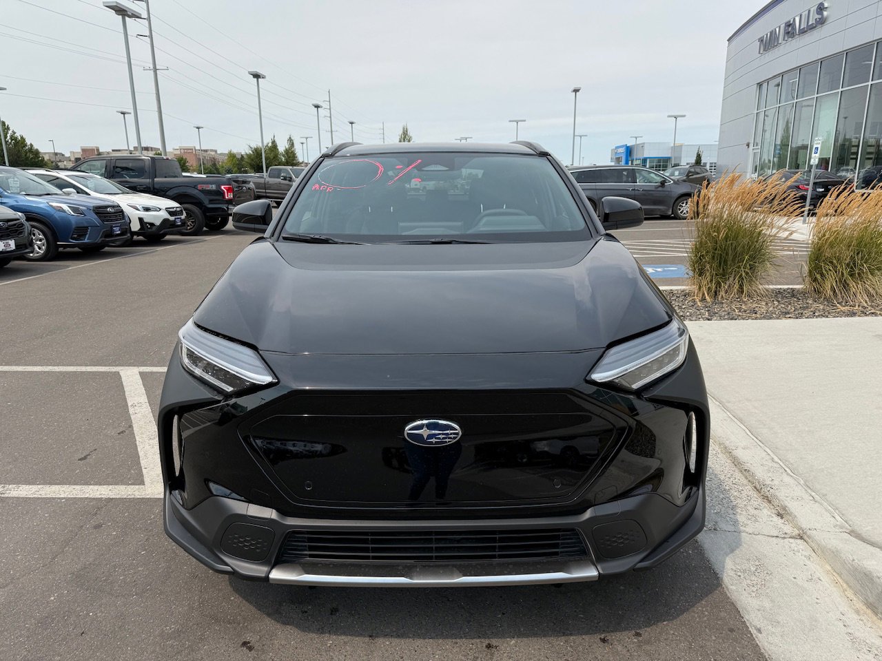 New 2025 Subaru Solterra Premium image 2