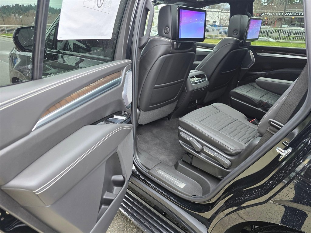 New 2026 Cadillac Escalade Platinum Sport image 18