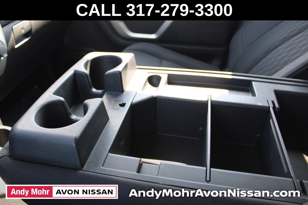 Used 2018 Nissan Titan SV AWD/4WD image 38