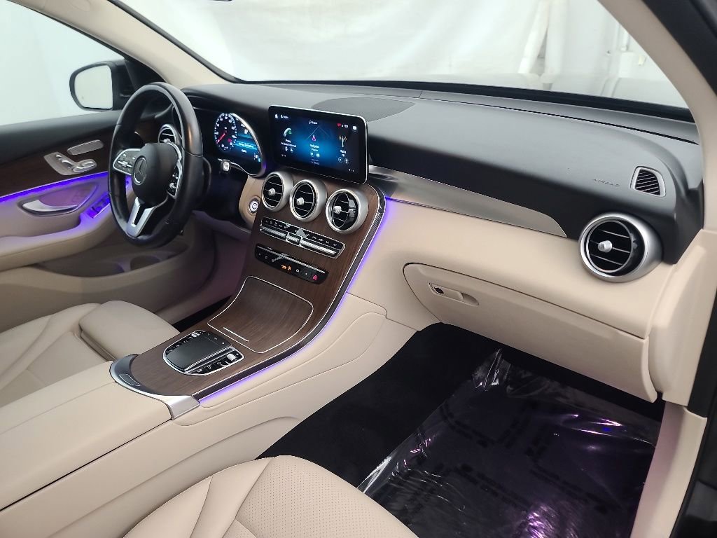 Used 2022 Mercedes-Benz GLC 300 4MATIC image 14