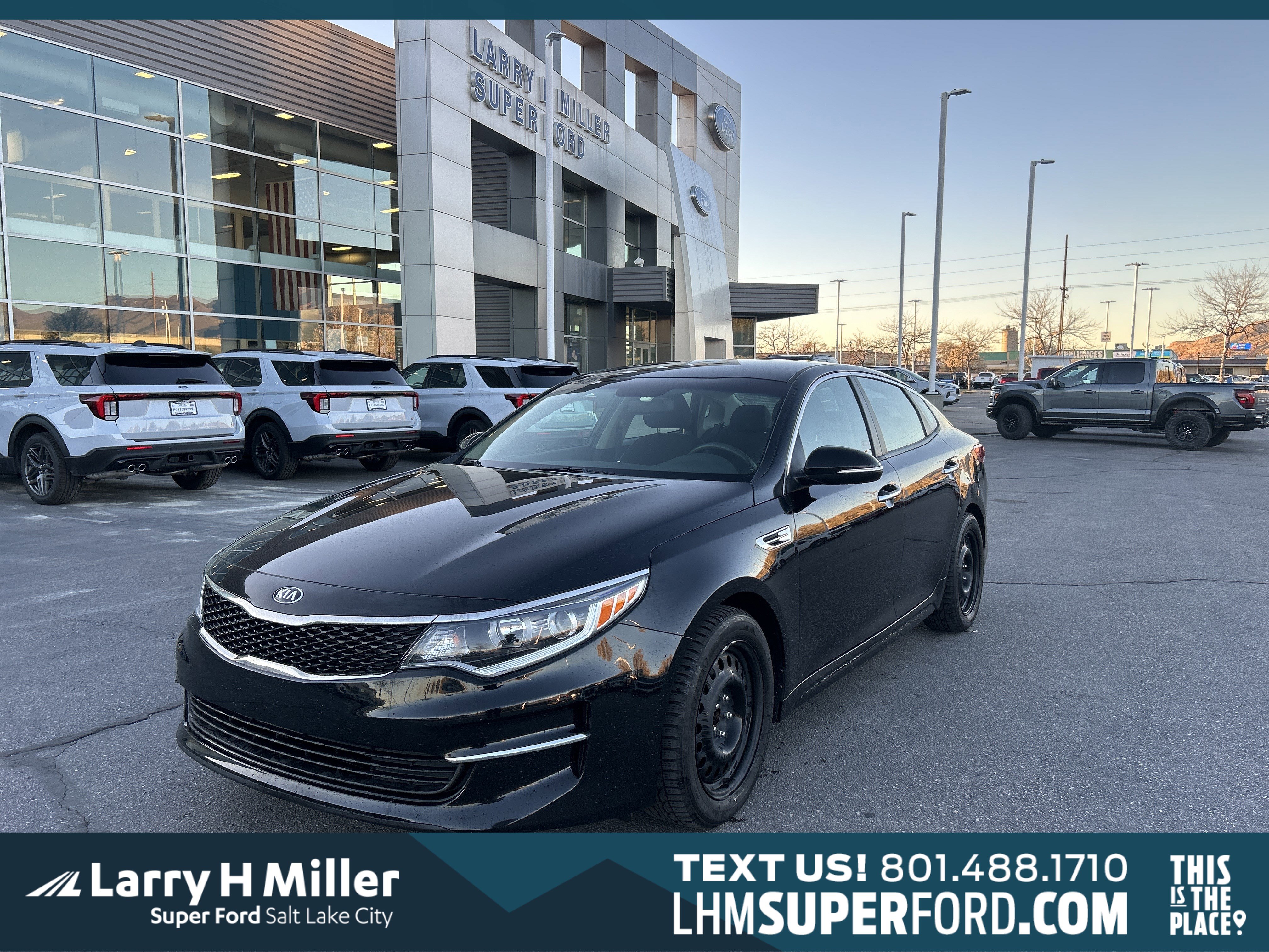 Used 2018 Kia Optima LX w/ 17" Alloy Wheels Package