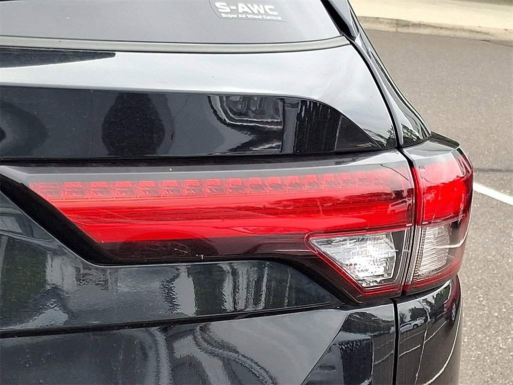 Used 2023 Mitsubishi Outlander SE image 10