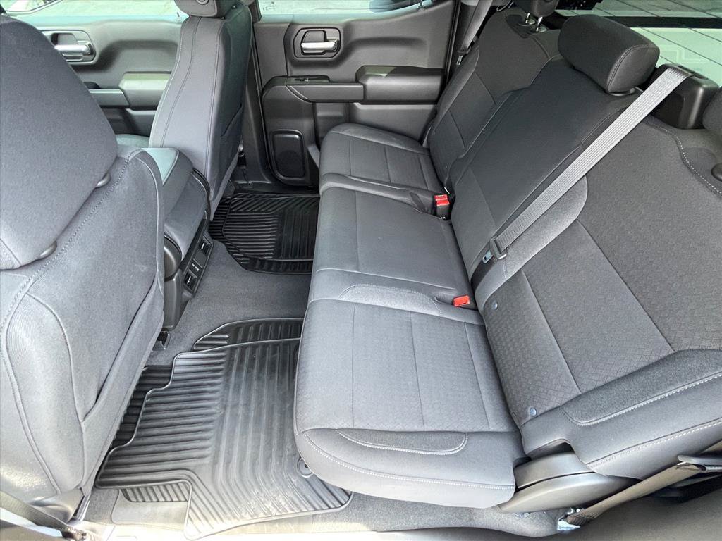 Used 2026 Chevrolet Silverado 1500 Custom w/ LPO, Dark Essentials Package AWD/4WD image 22