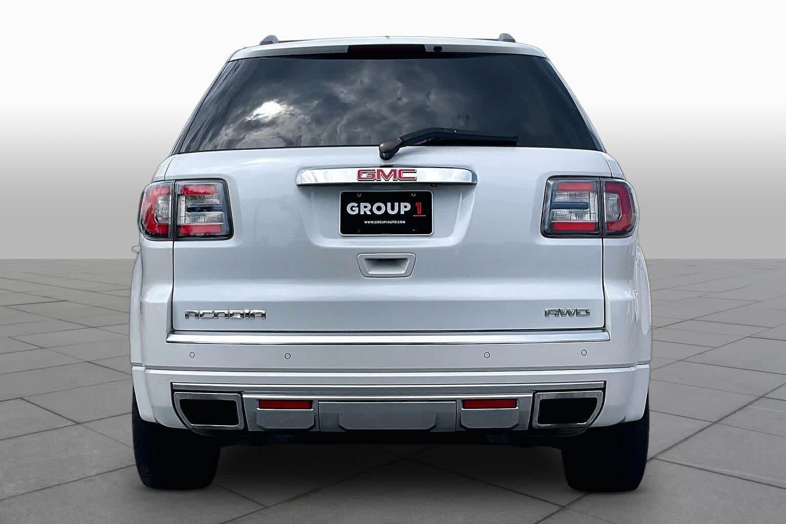Used 2016 GMC Acadia Denali AWD/4WD image 4