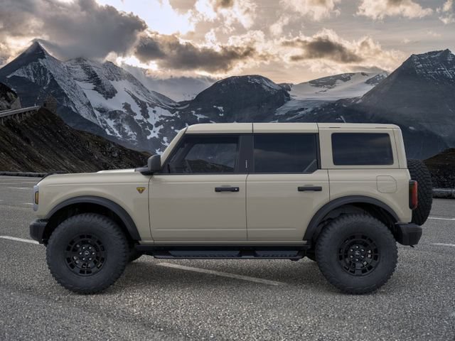 New 2026 Ford Bronco Badlands AWD/4WD image 3