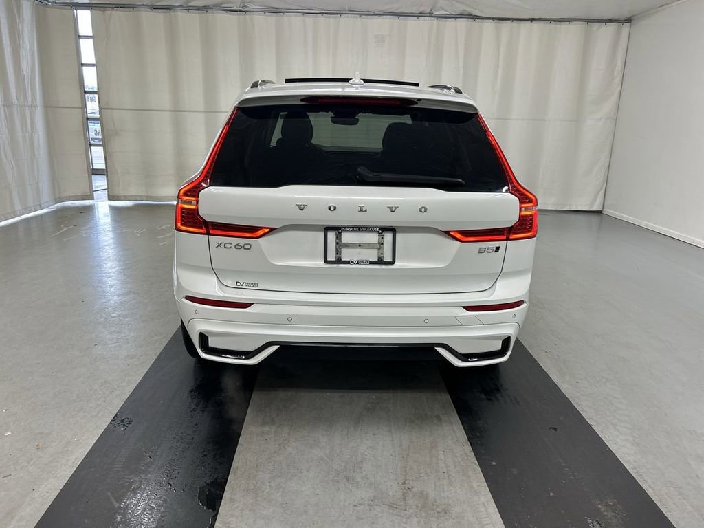 Used 2023 Volvo XC60 B5 Plus w/ Climate Package AWD/4WD image 22