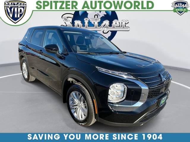 Used 2024 Mitsubishi Outlander ES AWD/4WD image 1