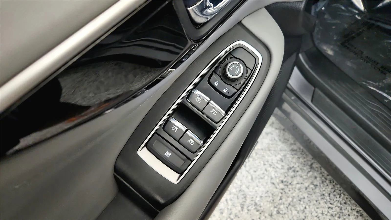 Used 2020 Subaru Legacy Limited w/ Popular Package #2 image 30