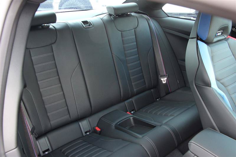 Used 2026 BMW M2 w/ Lighting Package RWD image 18
