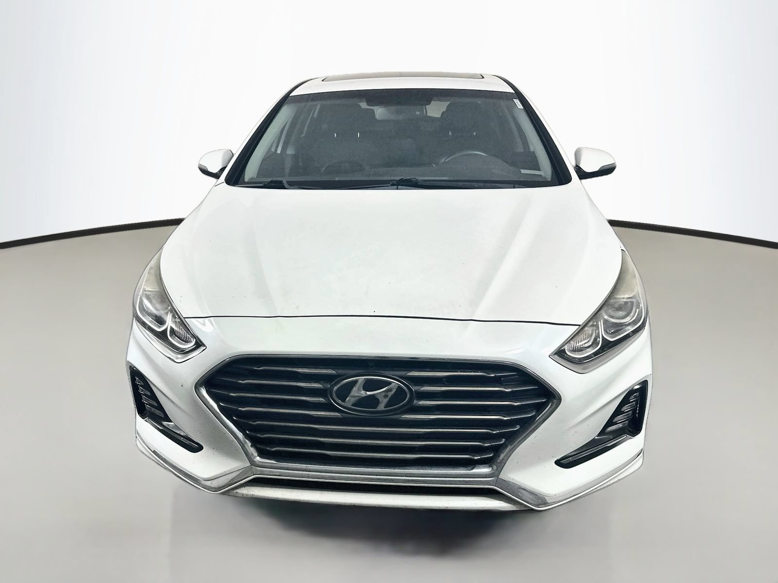 Used 2018 Hyundai Sonata Limited FWD image 2