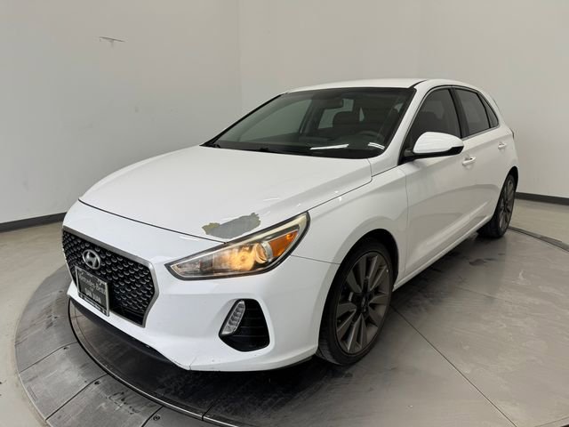Used 2018 Hyundai Elantra GT image 29