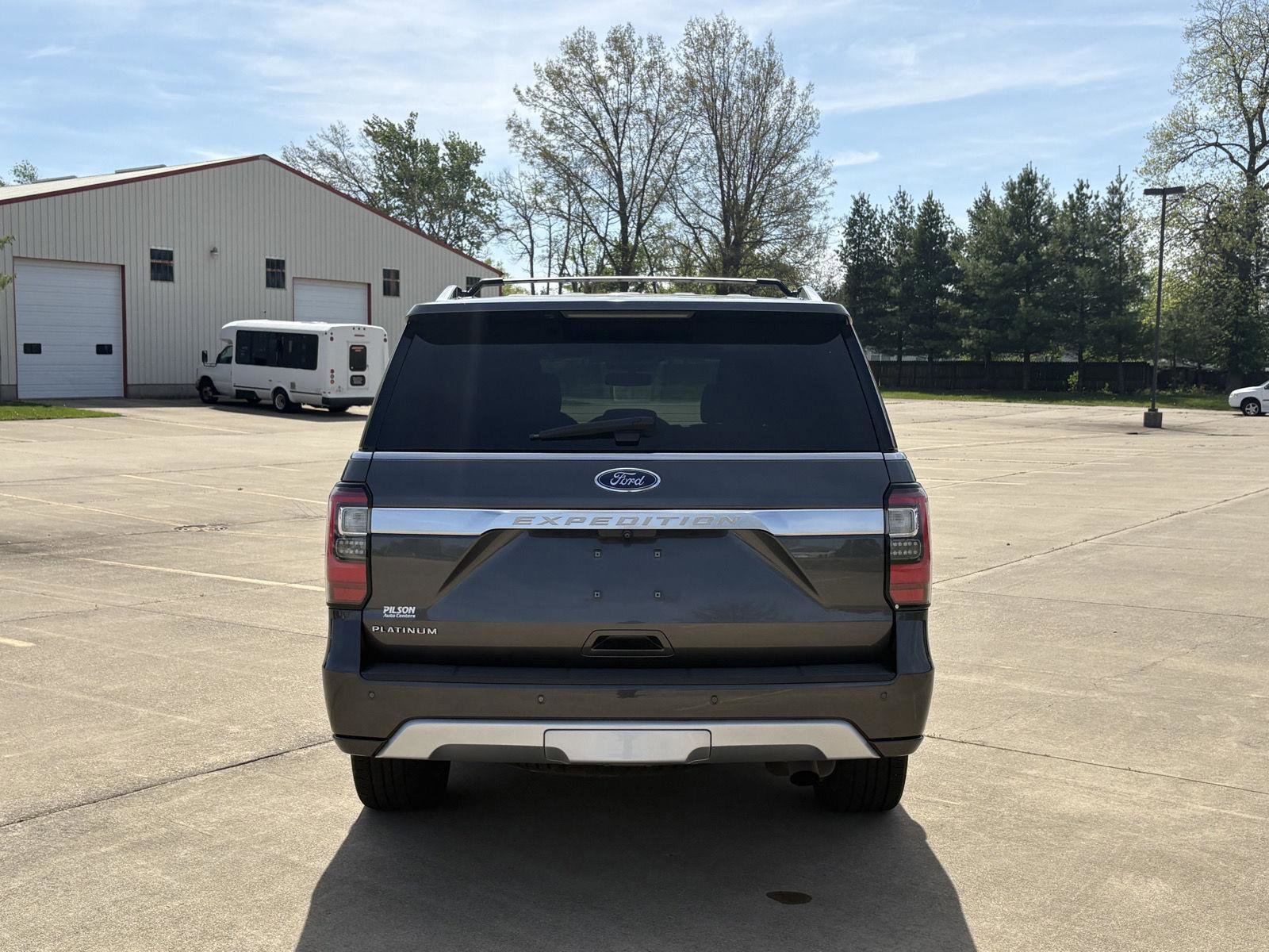 Used 2021 Ford Expedition Platinum AWD/4WD image 28