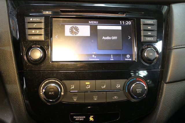 Used 2018 Nissan Rogue S FWD image 22