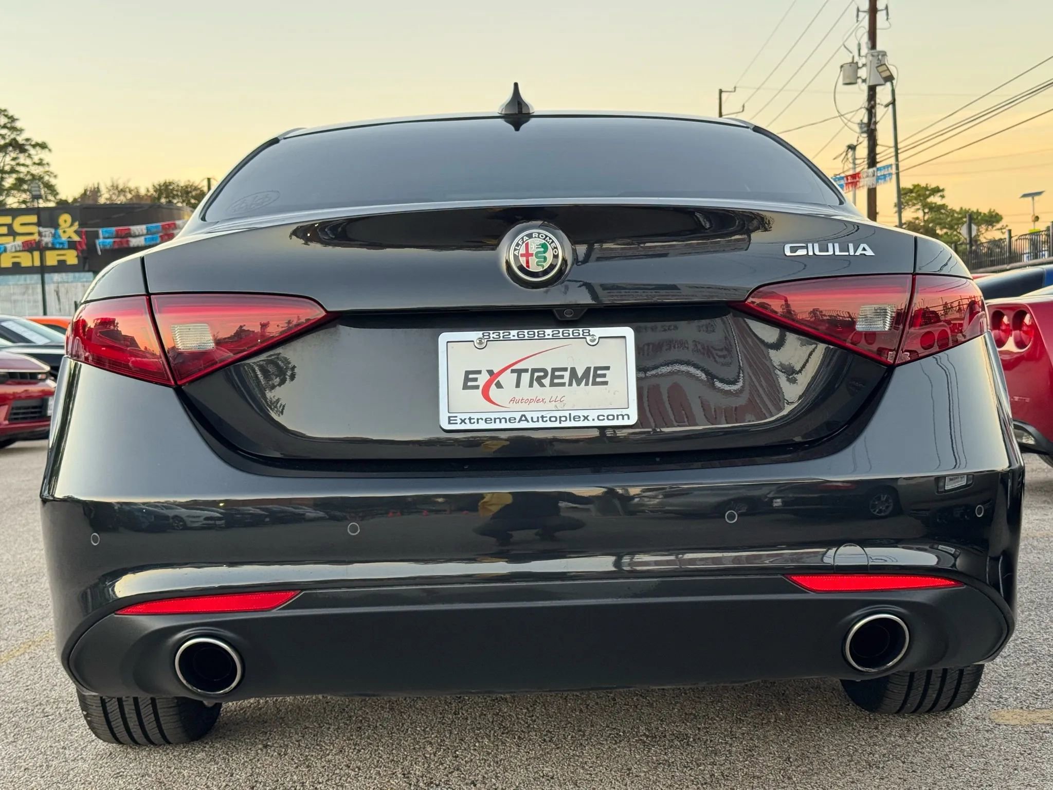 Used 2018 Alfa Romeo Giulia Ti image 5