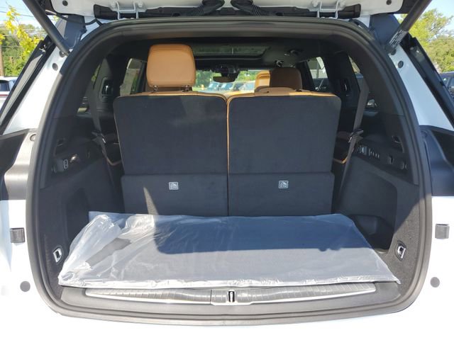 New 2025 Jeep Grand Cherokee L Summit w/ Luxury Tech Group V image 6