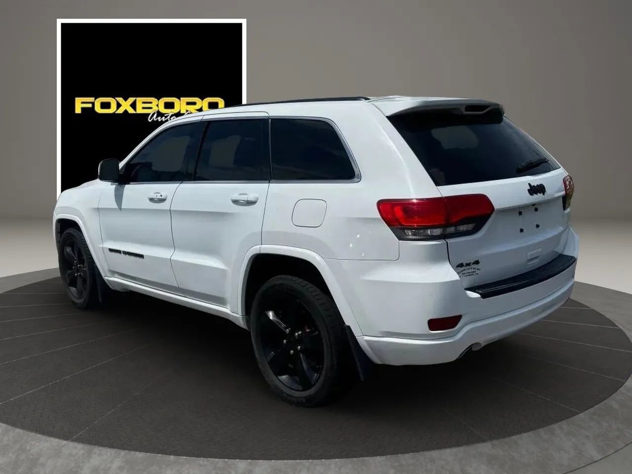 Used 2015 Jeep Grand Cherokee Altitude image 7