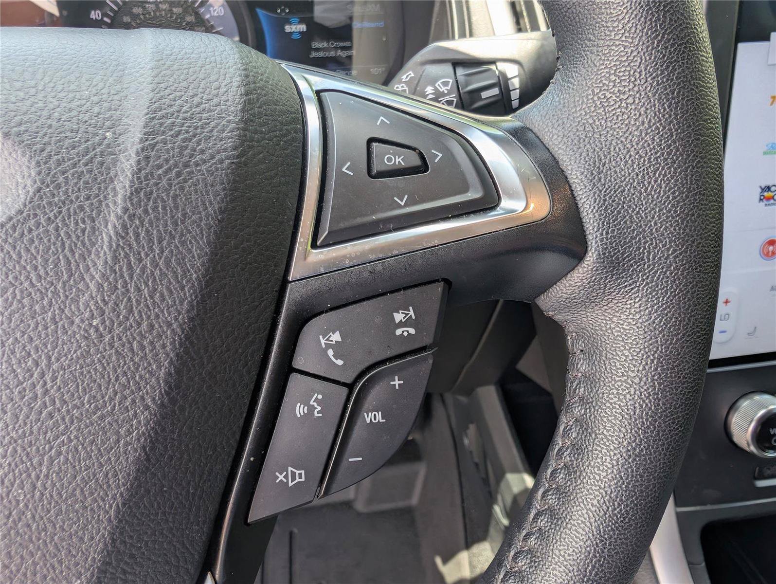 Used 2024 Ford Edge SEL w/ Convenience Package AWD/4WD image 20