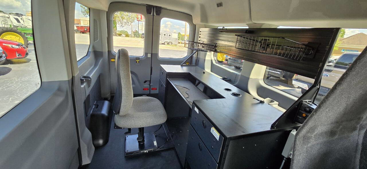 Used 2016 Ford Transit 150 XLT image 25