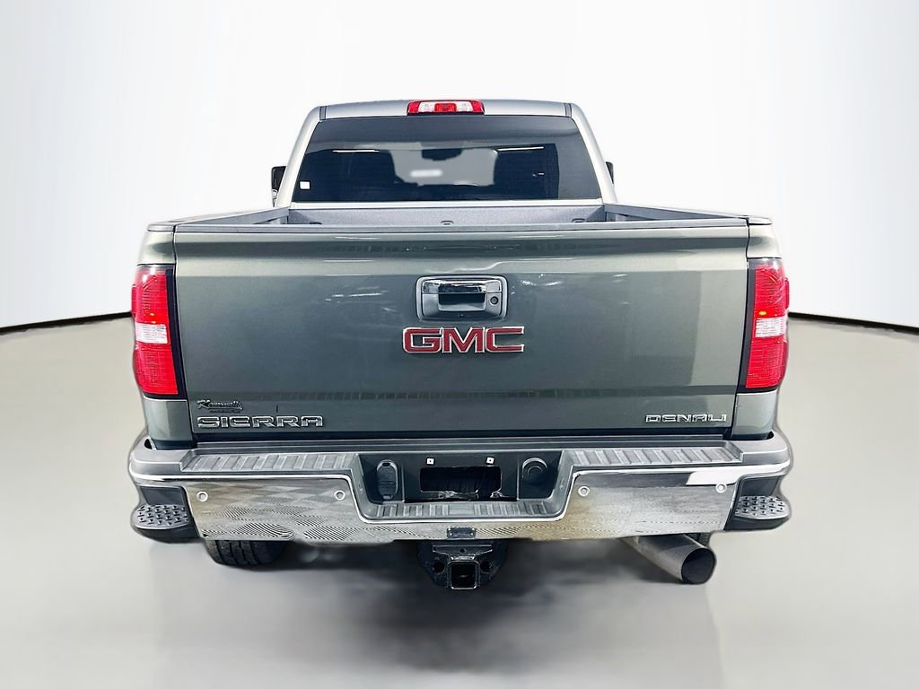 Used 2018 GMC Sierra 2500 Denali w/ Duramax Plus Package image 6