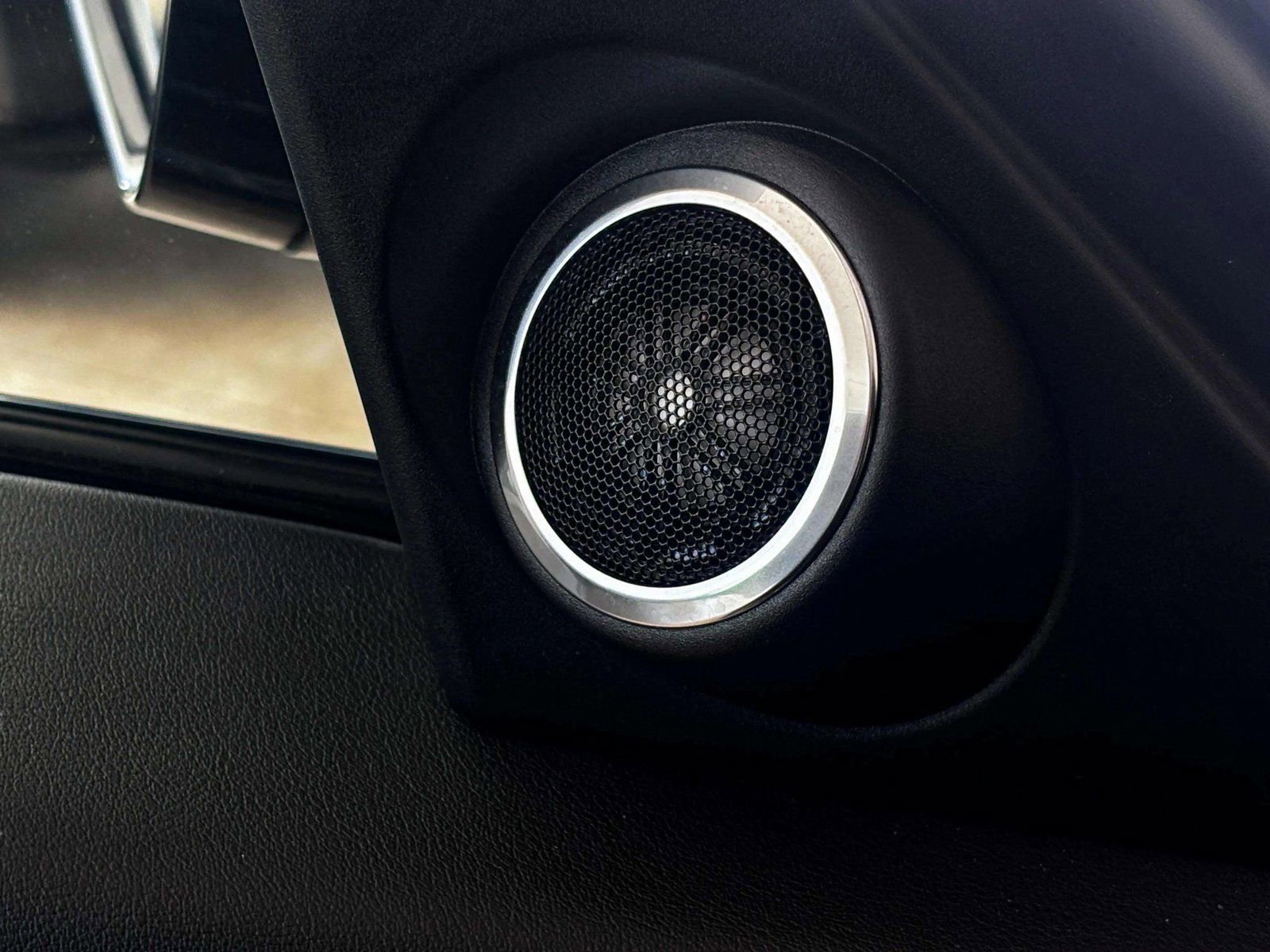 Used 2022 Land Rover Range Rover P525 Westminster Edition image 20