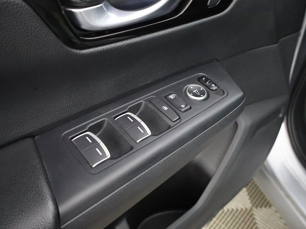 Used 2024 Honda CR-V Sport Touring image 42