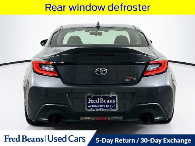 Used 2022 Toyota GR86 Premium RWD image 8