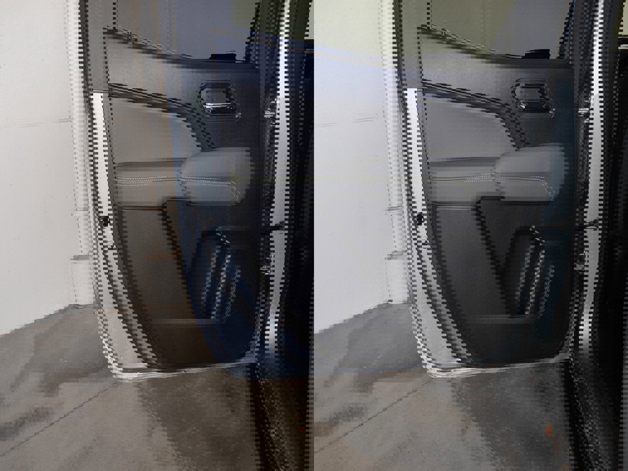 Used 2025 Chevrolet Colorado ZR2 w/ Technology Package image 39